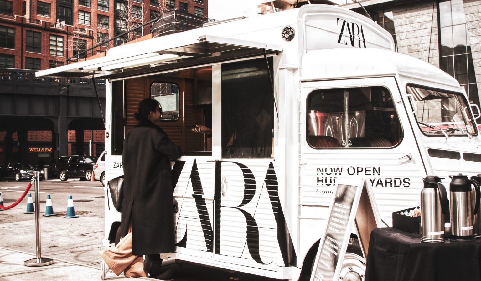 Zara Zara Coffee Vintage Food Truck