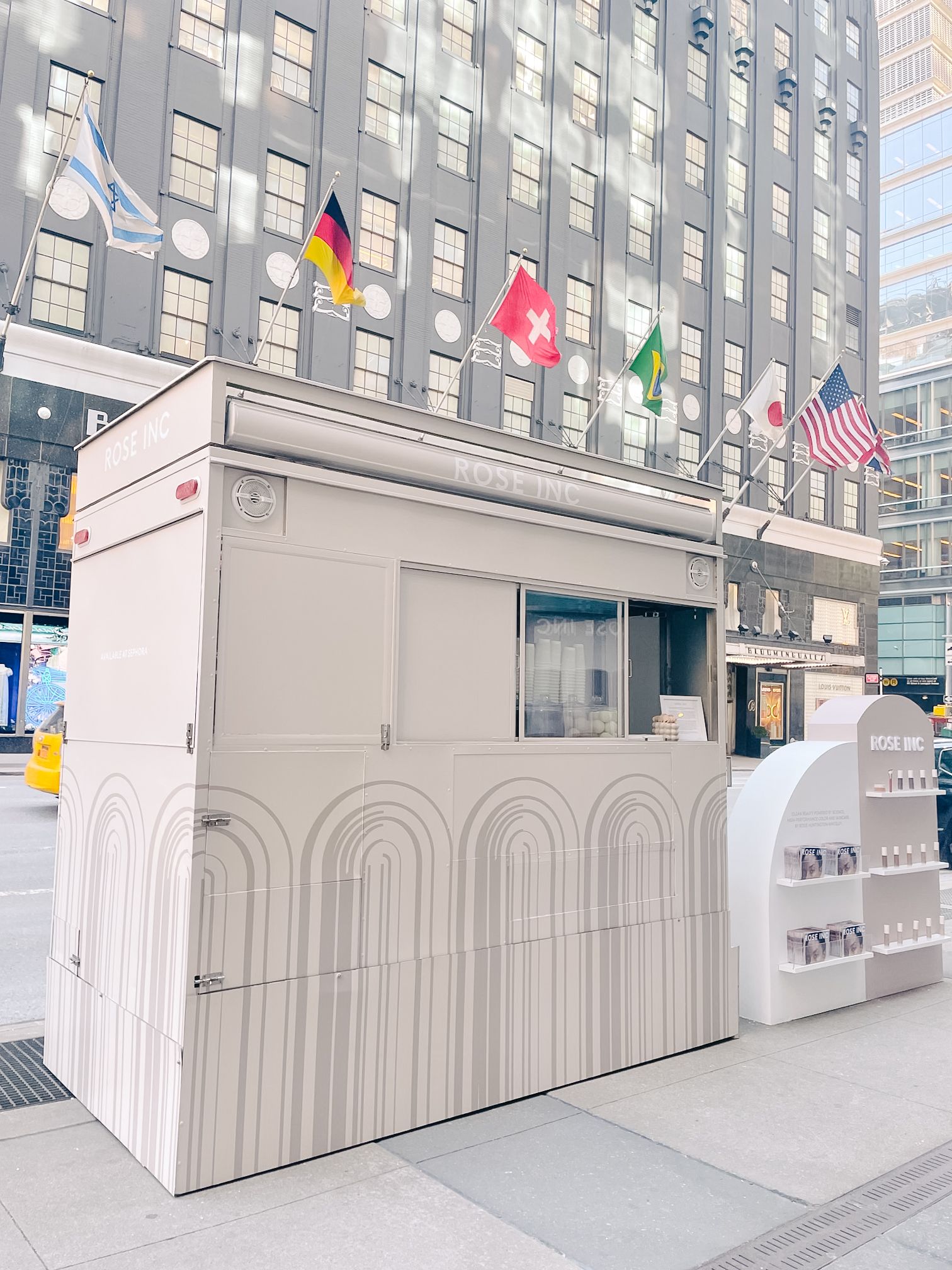 Rose Inc Branded Food Cart In New York City