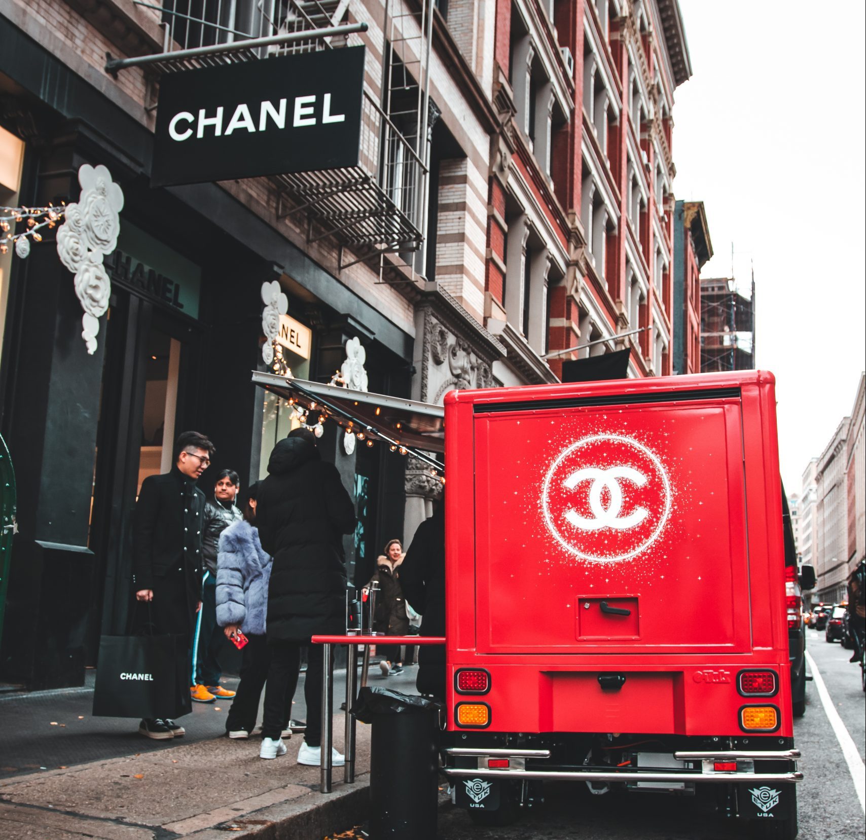 Chanel Mobile Pop Up