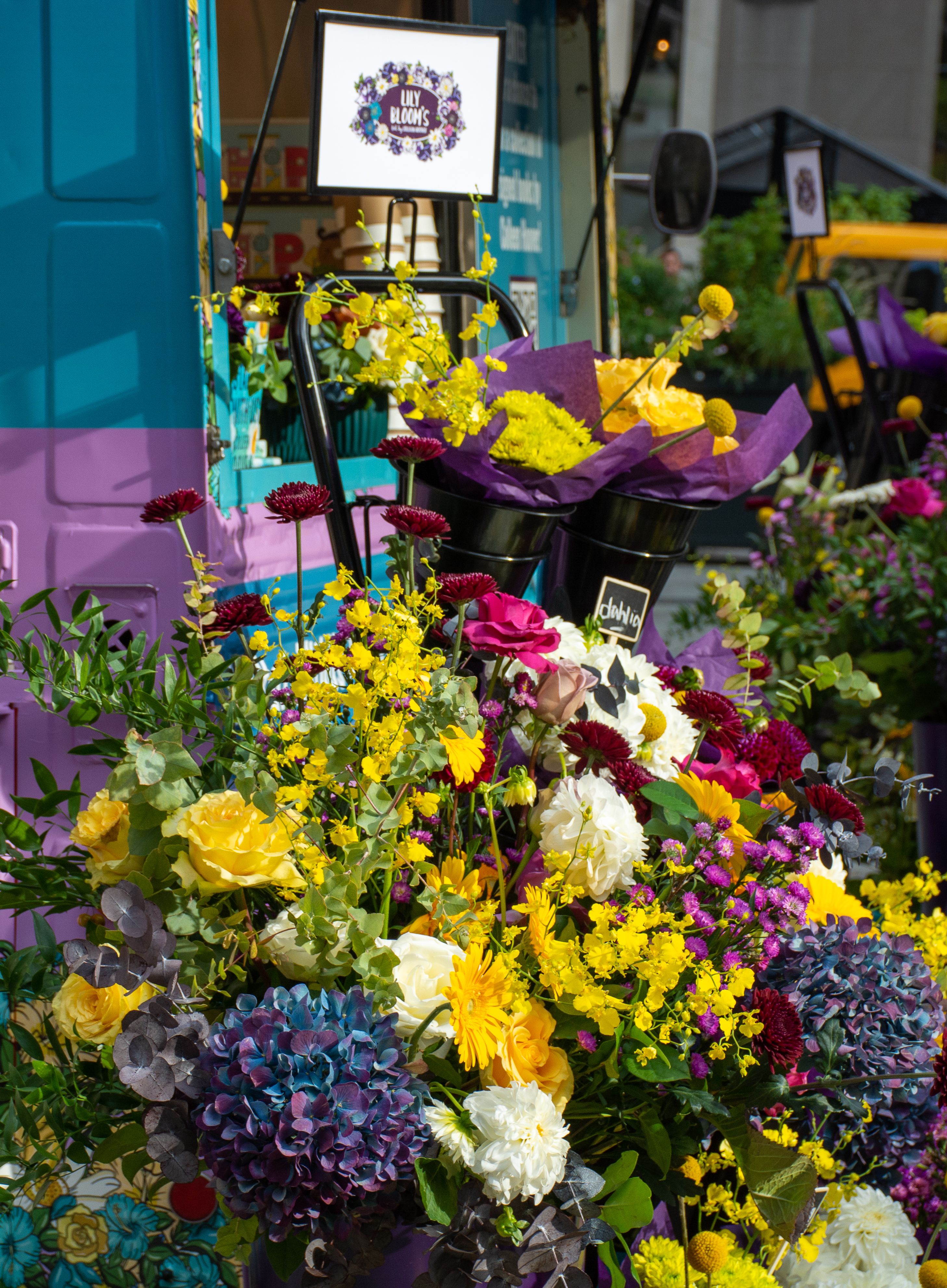 Colleen Hoover book release flower arrangement.