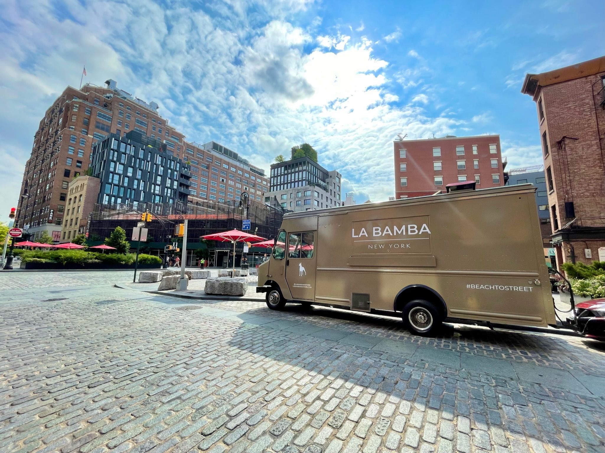 La Bamba branded food truck
