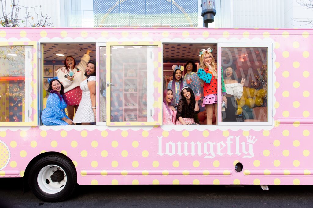 Top 8 Fashion Marketing Campaign Examples That Move Product