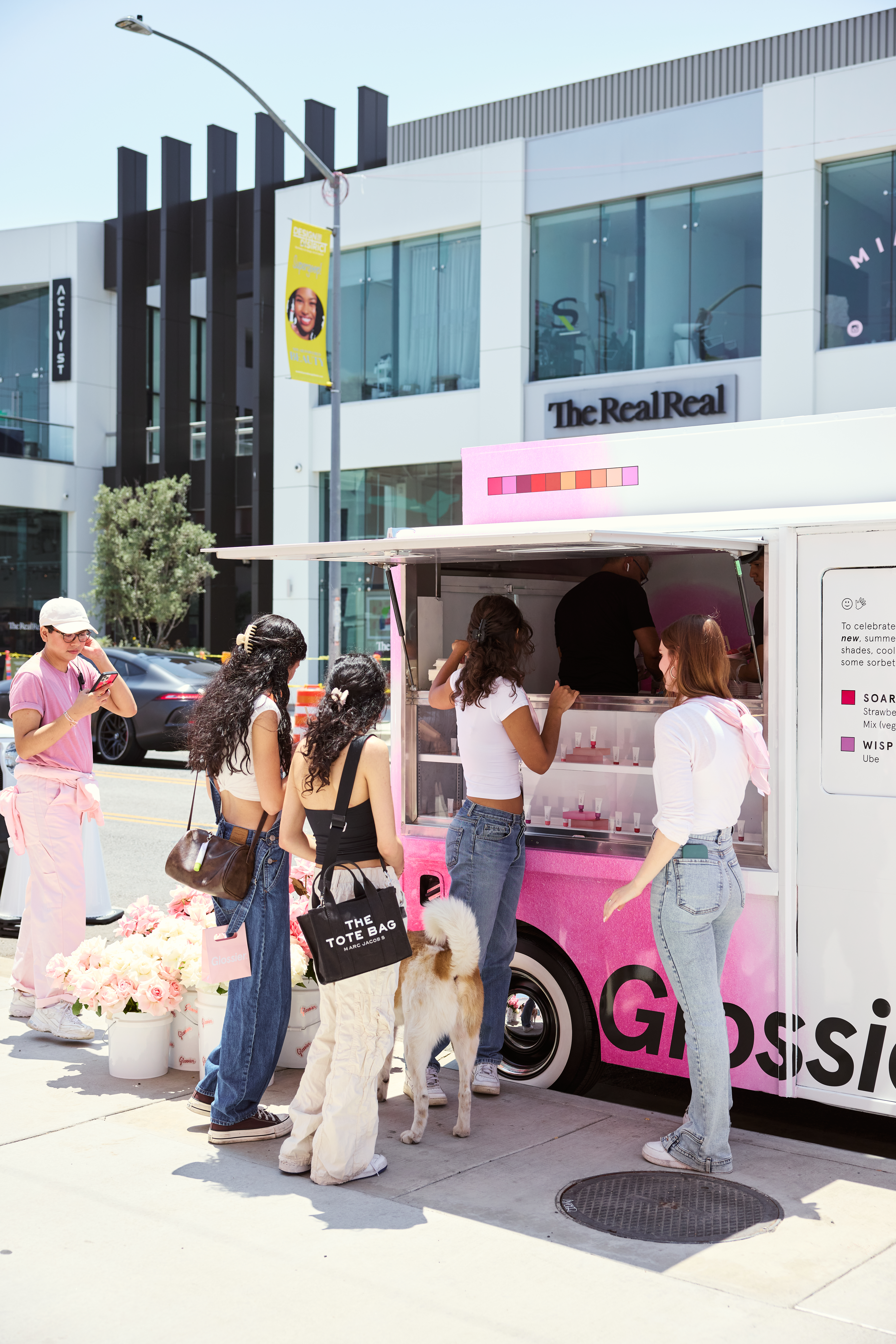Glossier Cloud Paint Truck Pop Up Glossier Cloud Paint Truck Pop Up