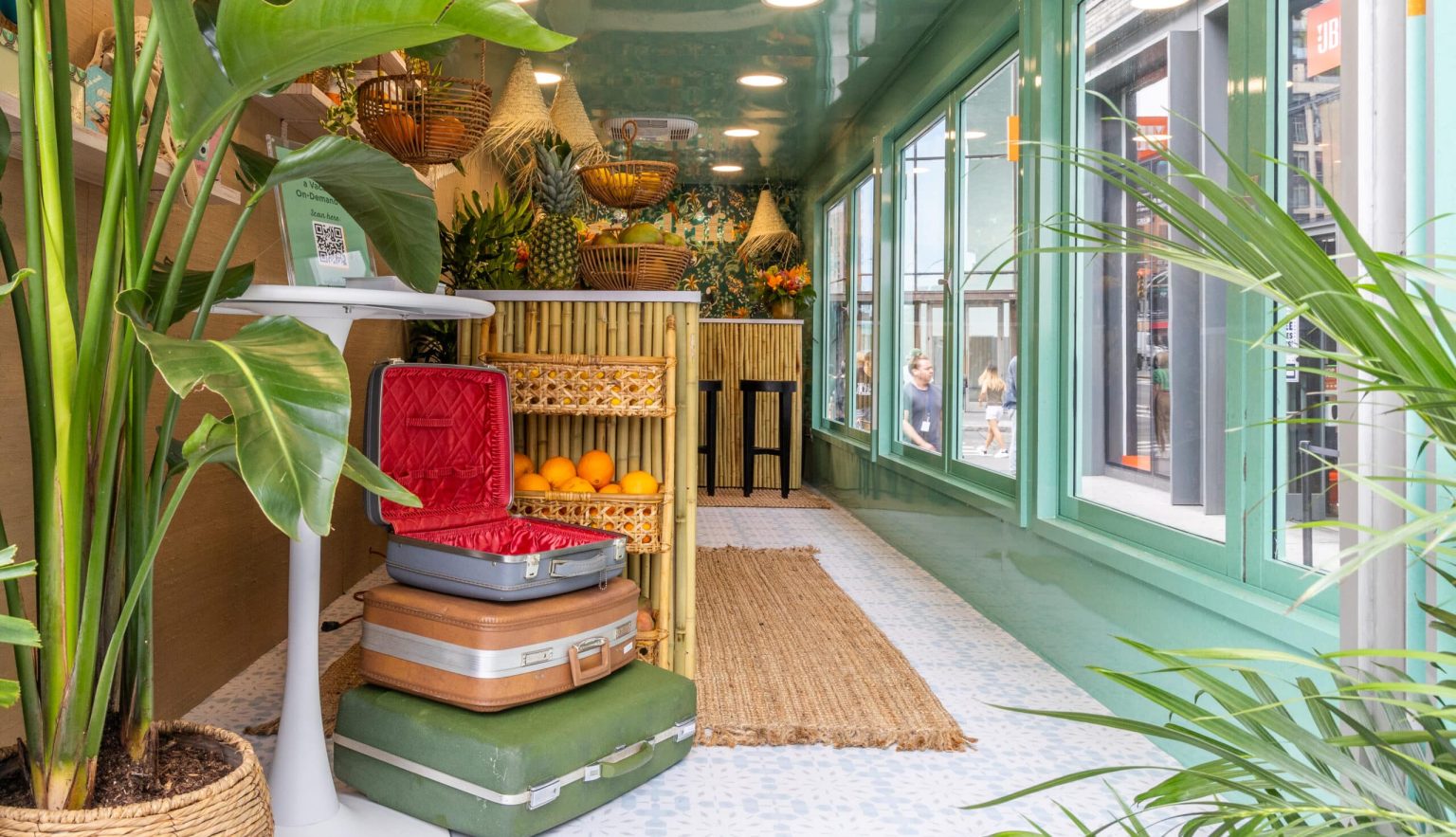 Spindrift Greetings from Paradise Glass Truck Pop-Up