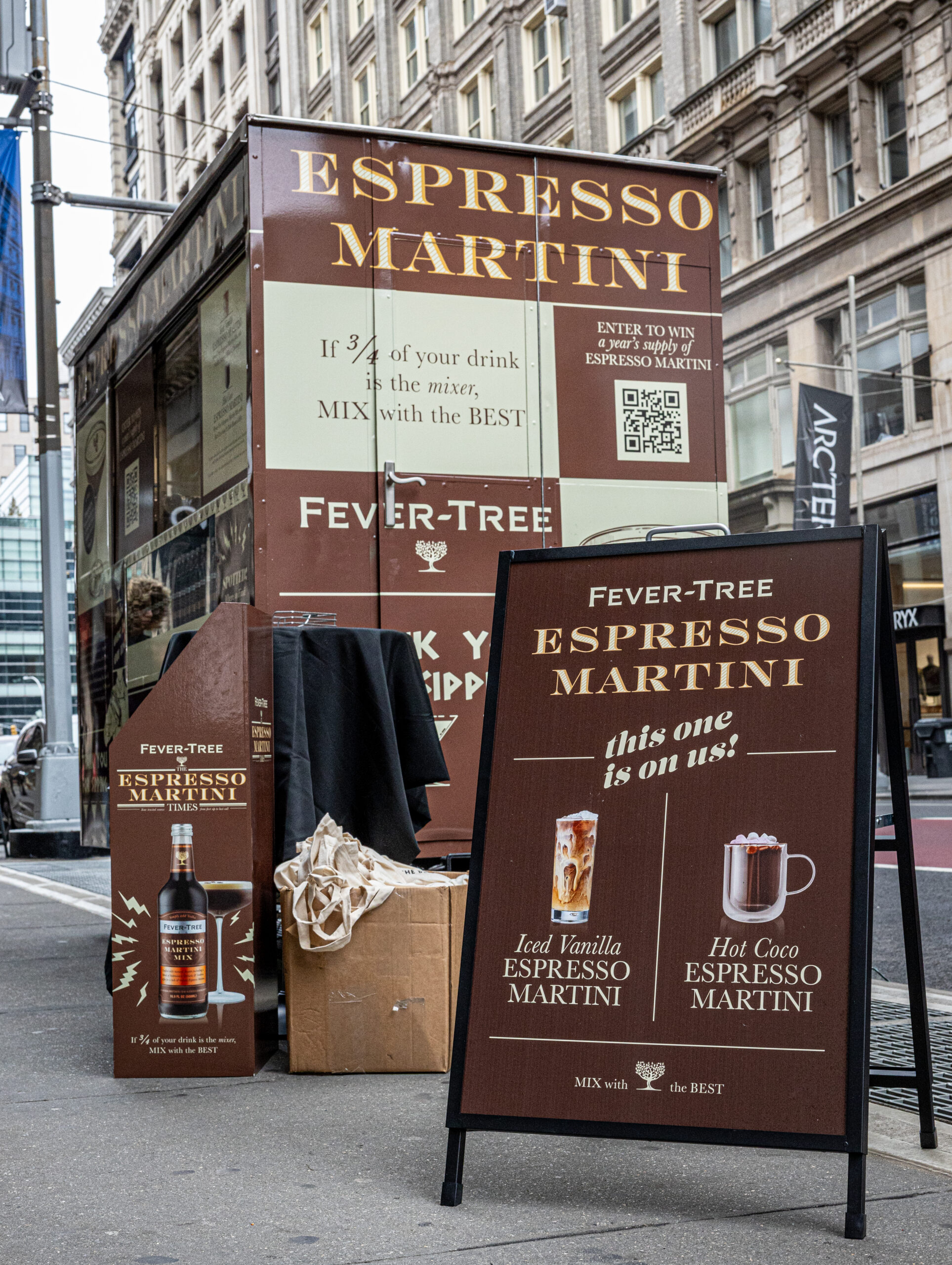 City coffee stand sells Fever-Tree Espresso Martinis, Iced Vanilla, and Hot Cocoa options.