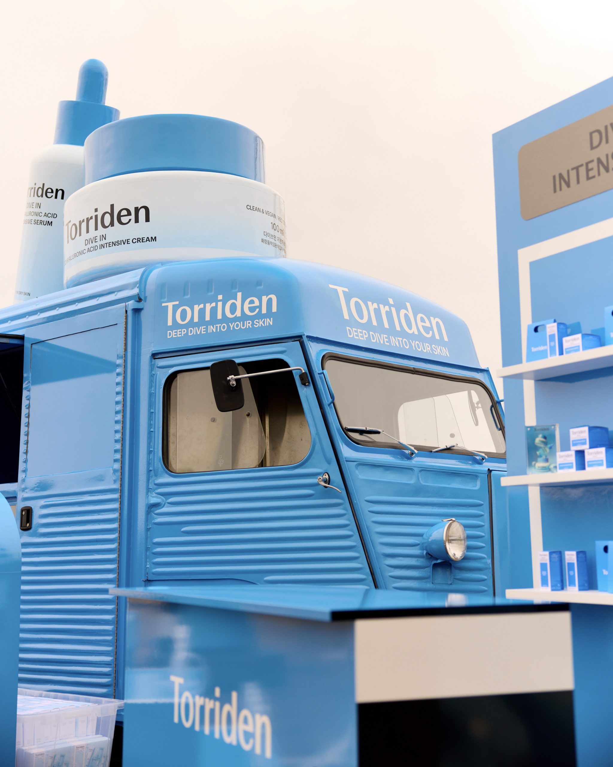 TORRIDEN SKINCARE - GLOW STATION TRUCK - POP-UP EVENT