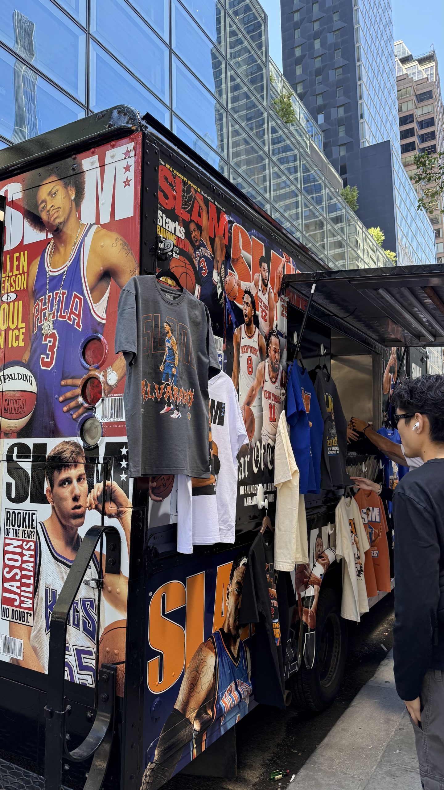 SLAM - BASKETBALL TRUCK - MERCH TRUCK
