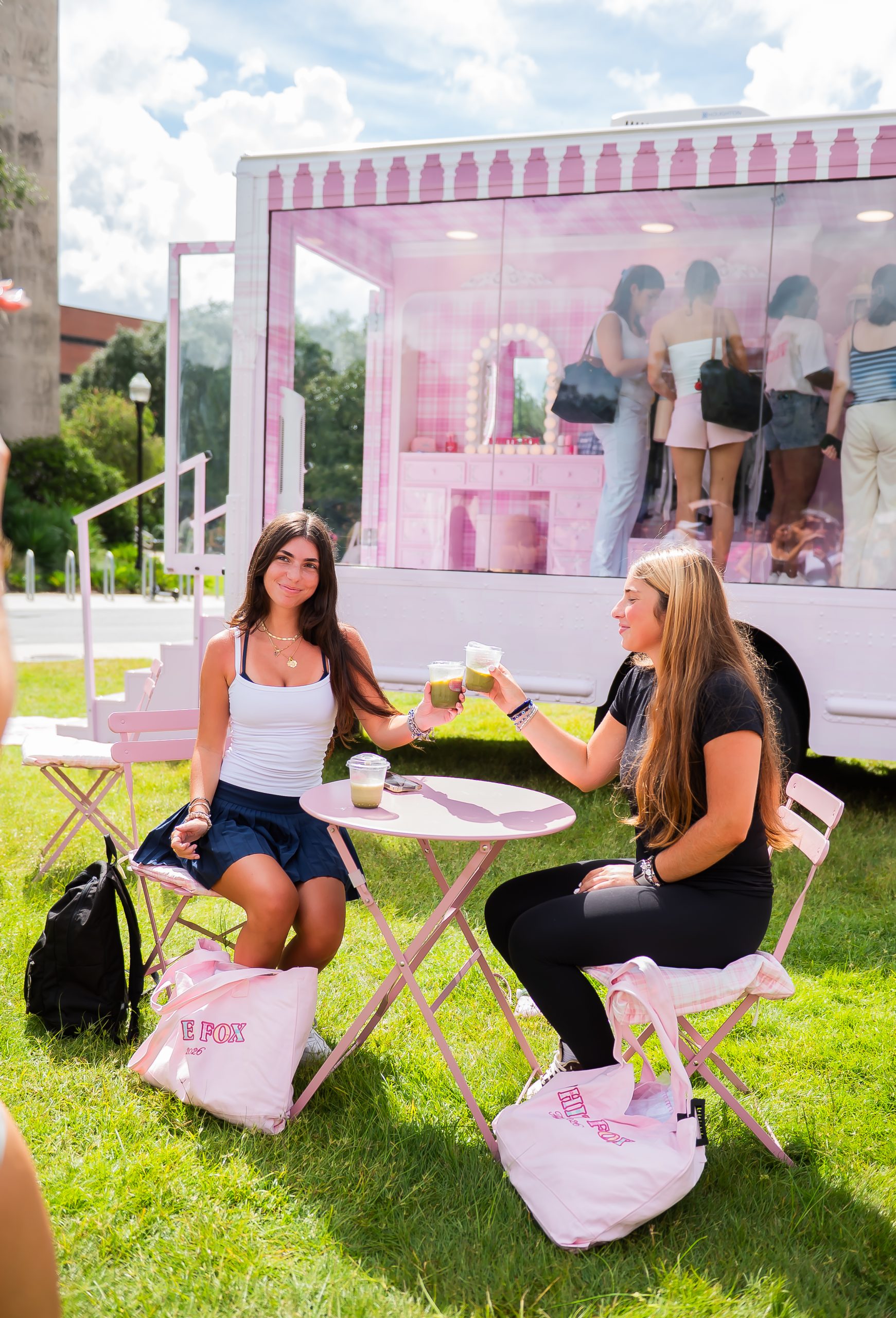 WHITE FOX - COLLEGE CAMPUS BRAND TOUR - WHITE FOX MERCH TRUCK